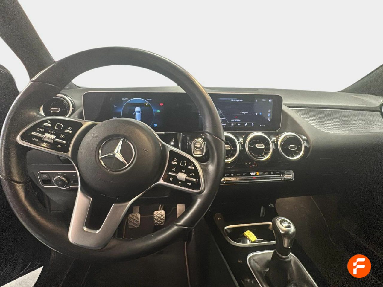 Foto Mercedes-Benz Clase B 14