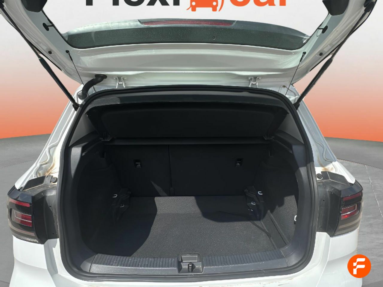 Foto Volkswagen T-Cross 7