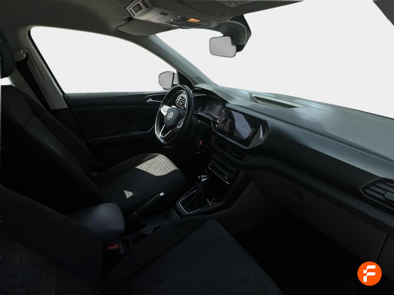 Foto Volkswagen T-Cross 13