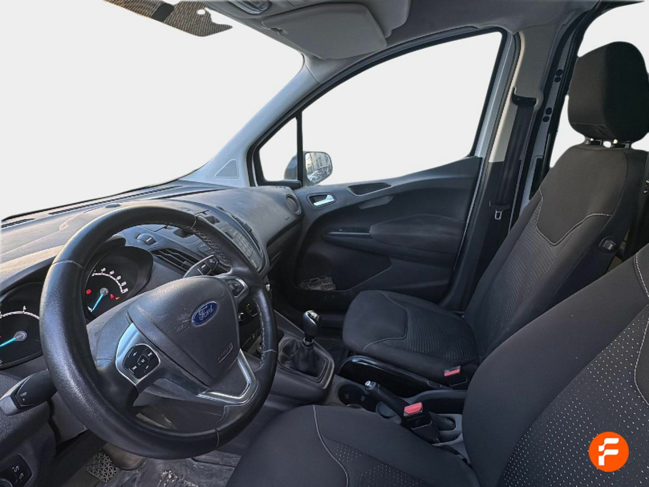 Foto Ford Transit  Courier 5
