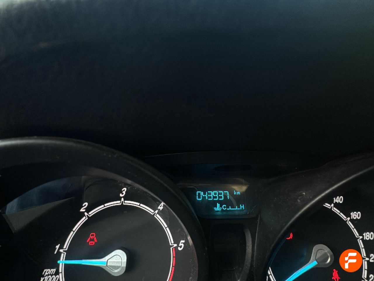 Foto Ford Transit  Courier 8