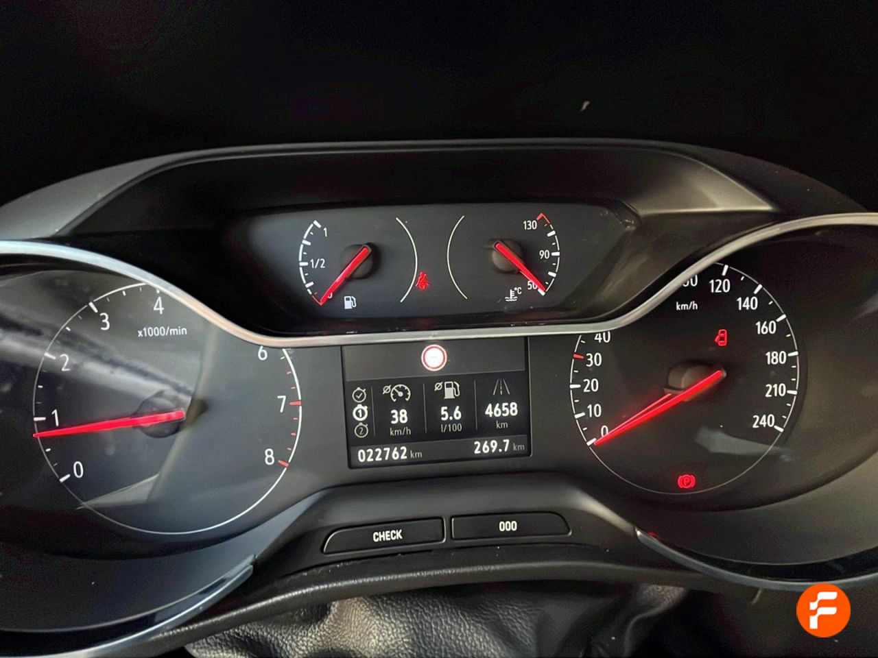 Foto Opel CrossLand 8