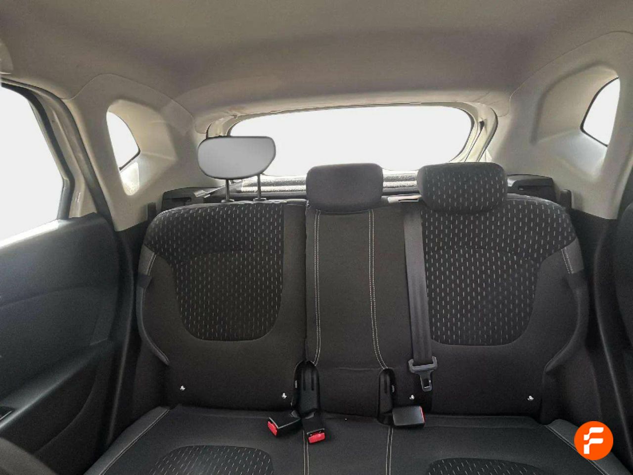 Foto Renault Captur 12