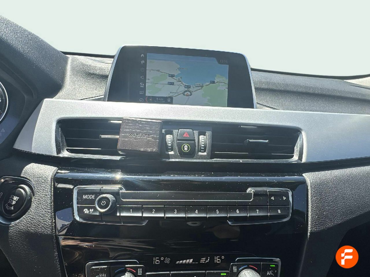 Foto BMW X1 12