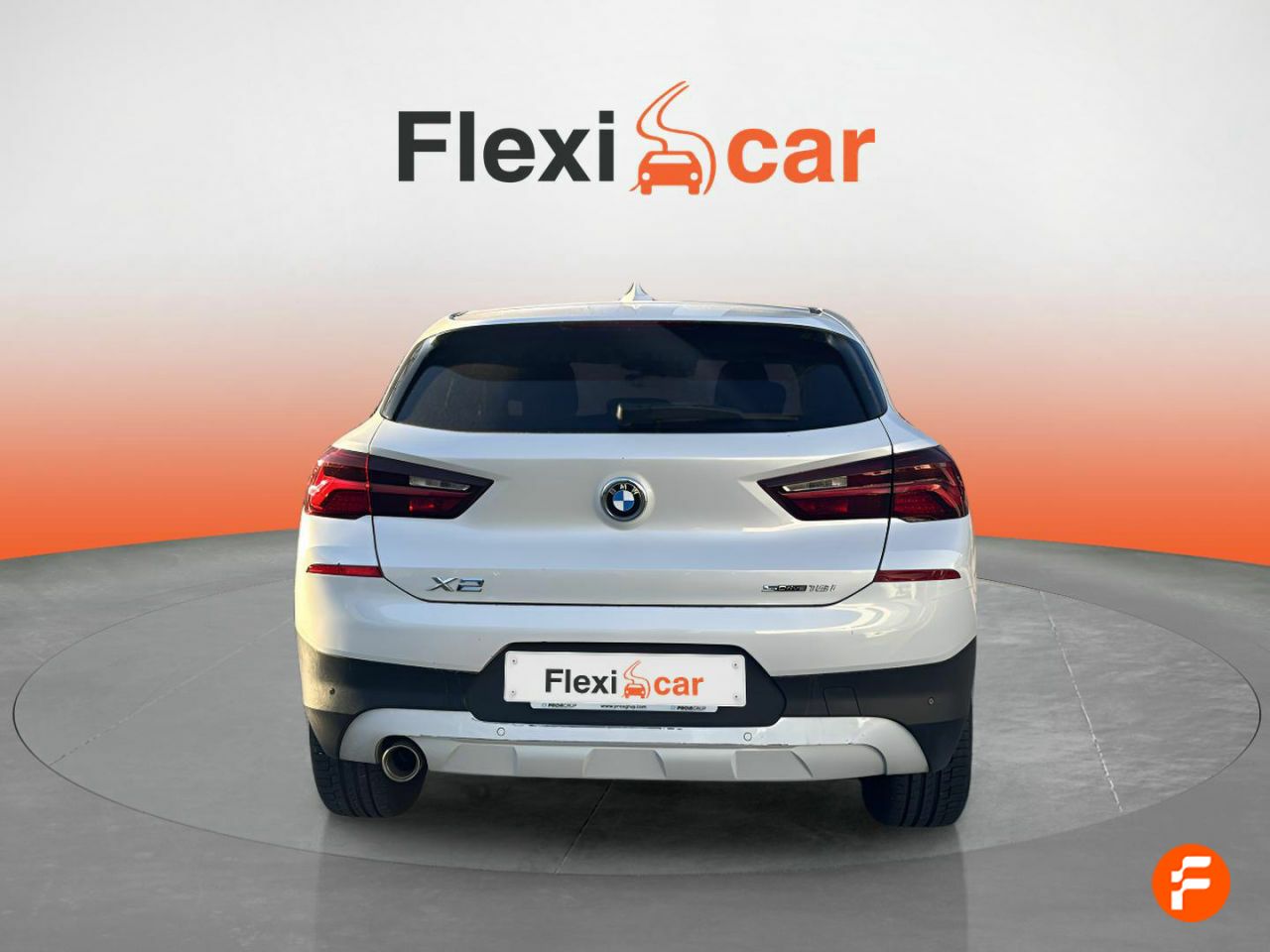 Foto BMW X2 4