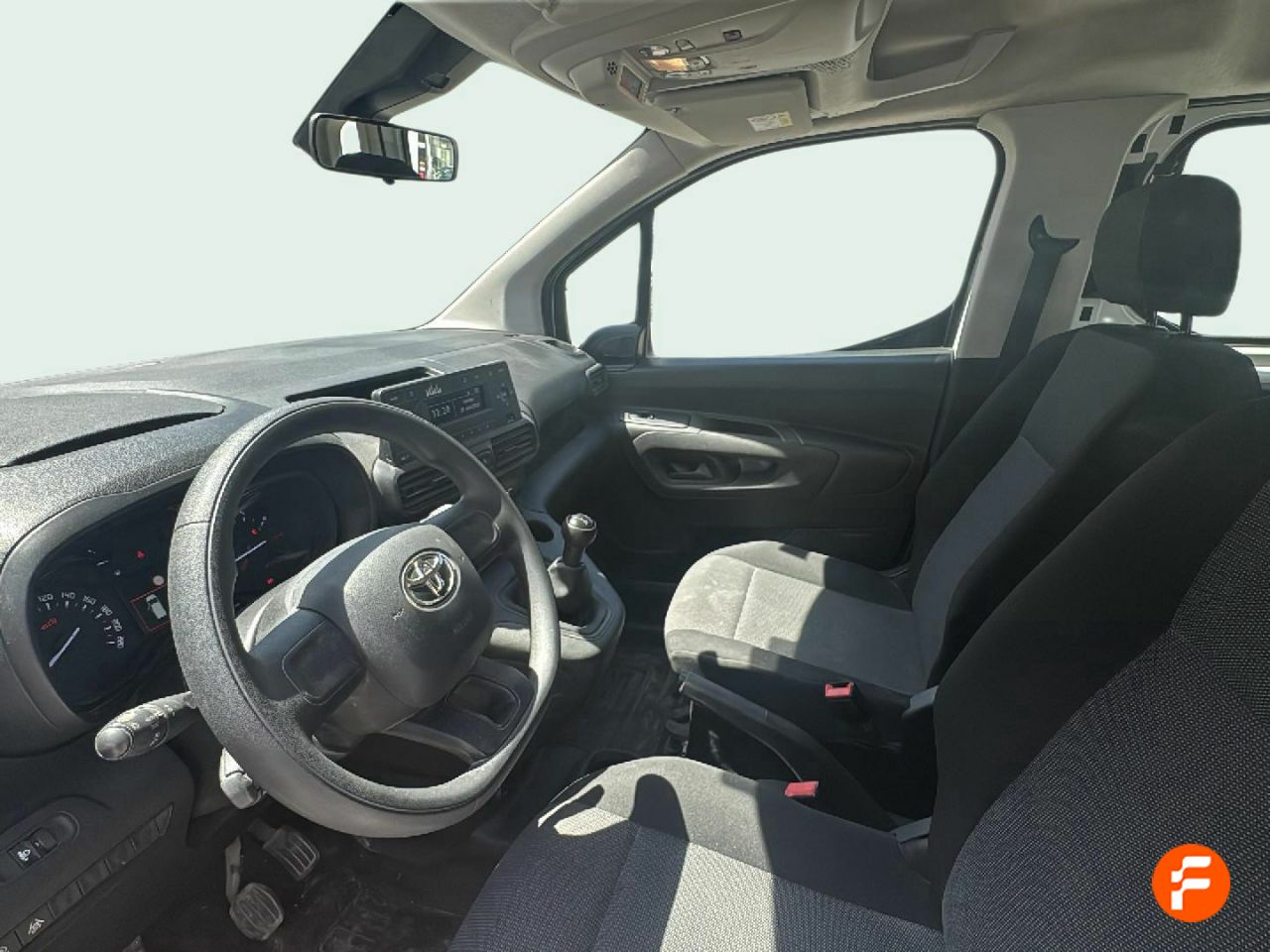 Foto Toyota Proace 8