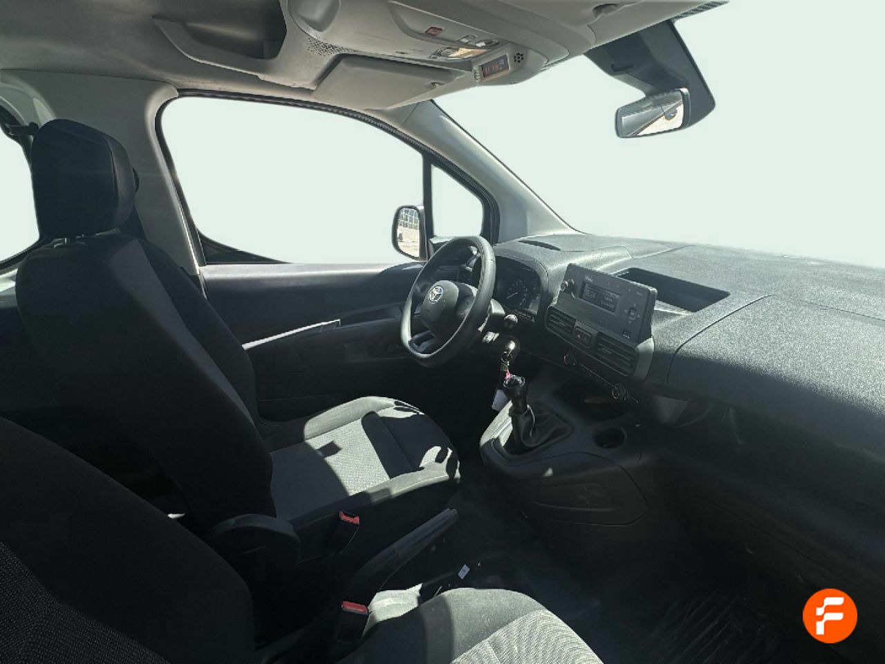 Foto Toyota Proace 12