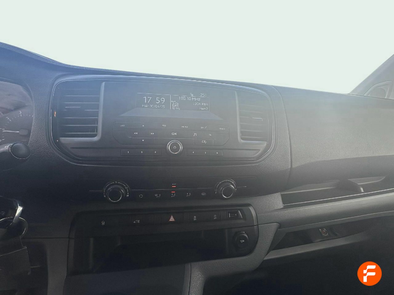 Foto Citroën Jumpy 11