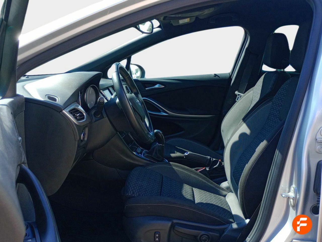 Foto Opel Astra 14