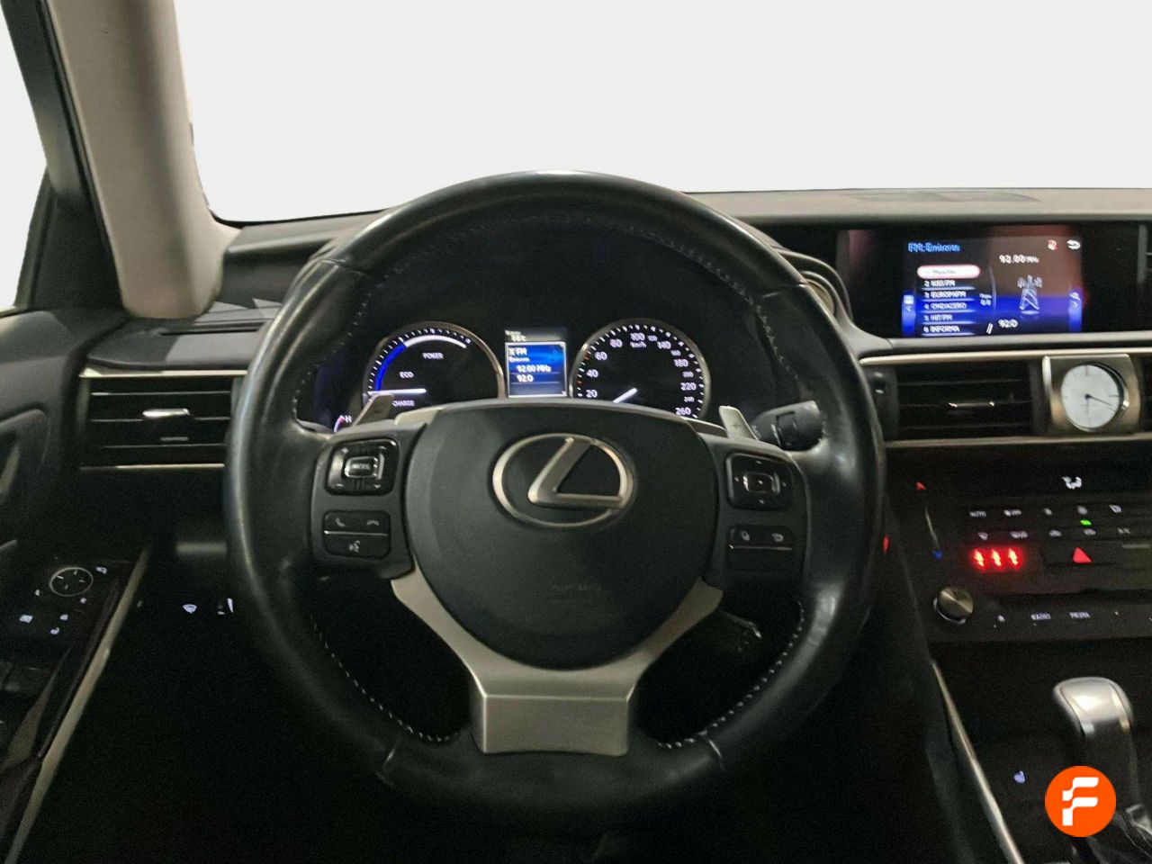 Foto Lexus IS 13