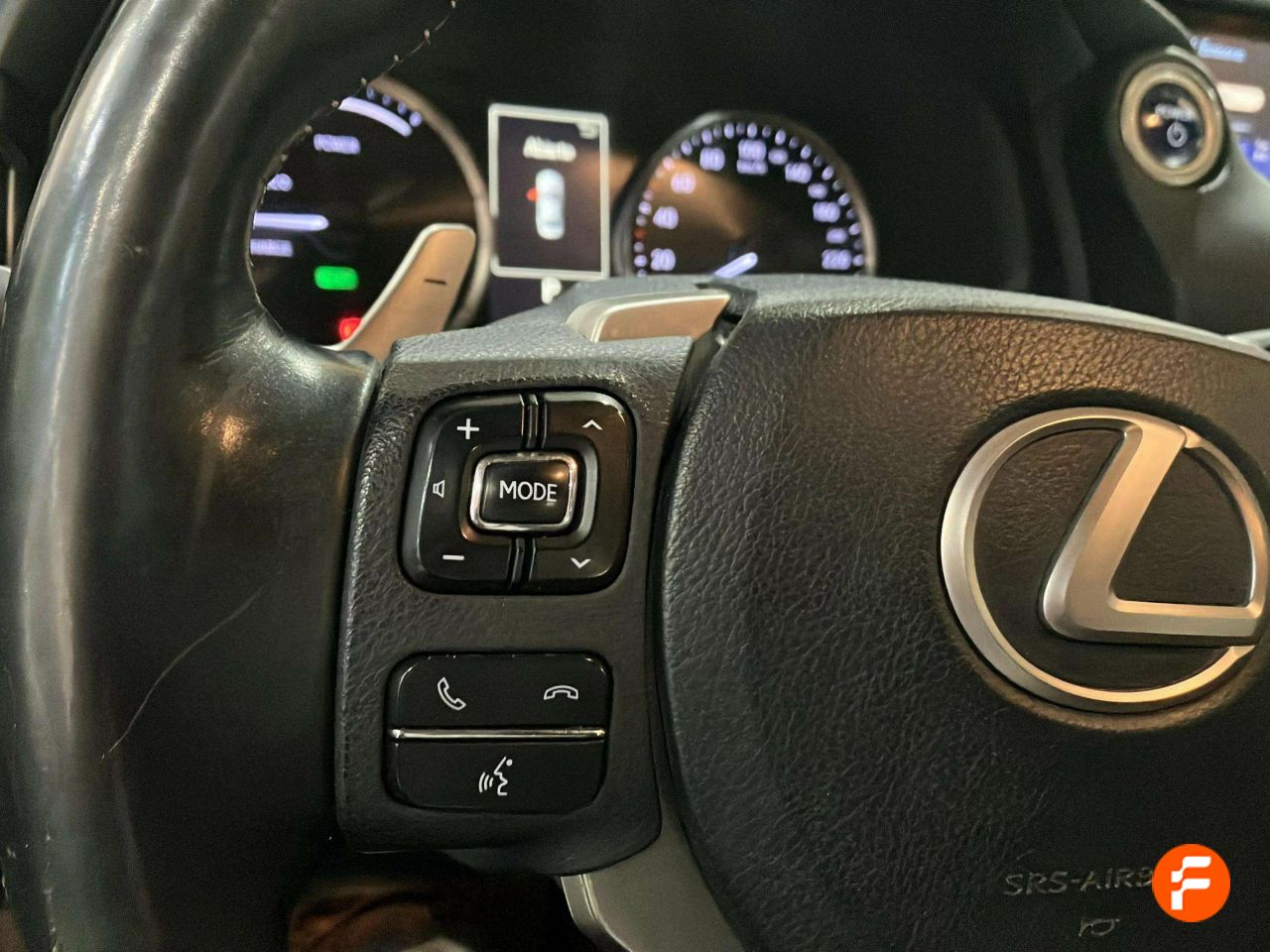 Foto Lexus IS 14