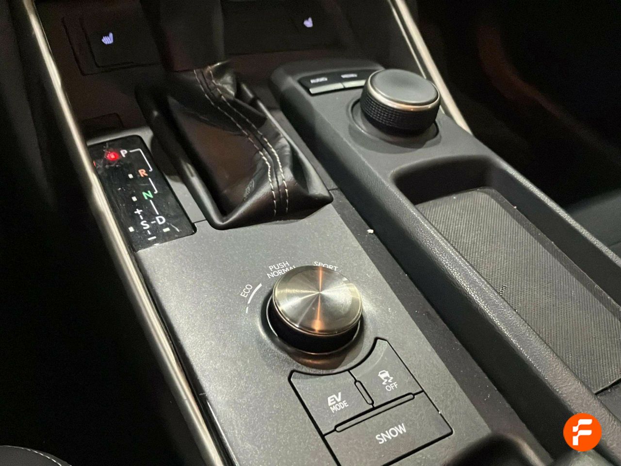 Foto Lexus IS 21