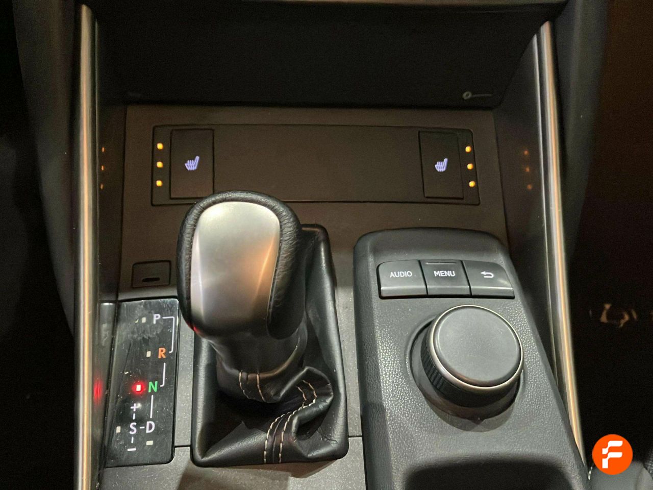 Foto Lexus IS 22