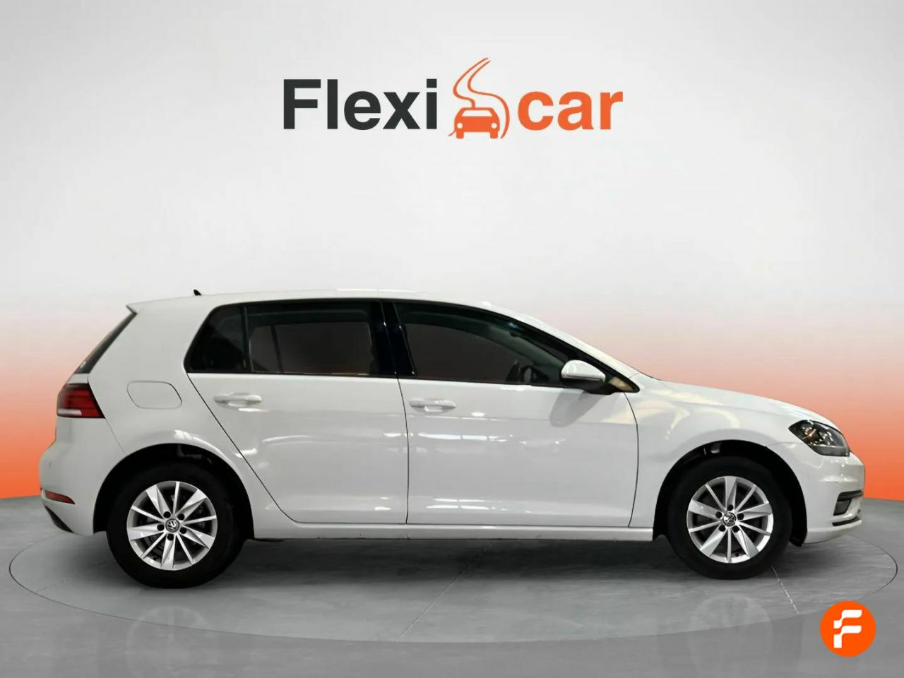 Foto Volkswagen Golf 8