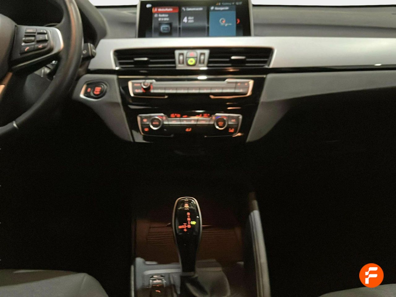 Foto BMW X1 16