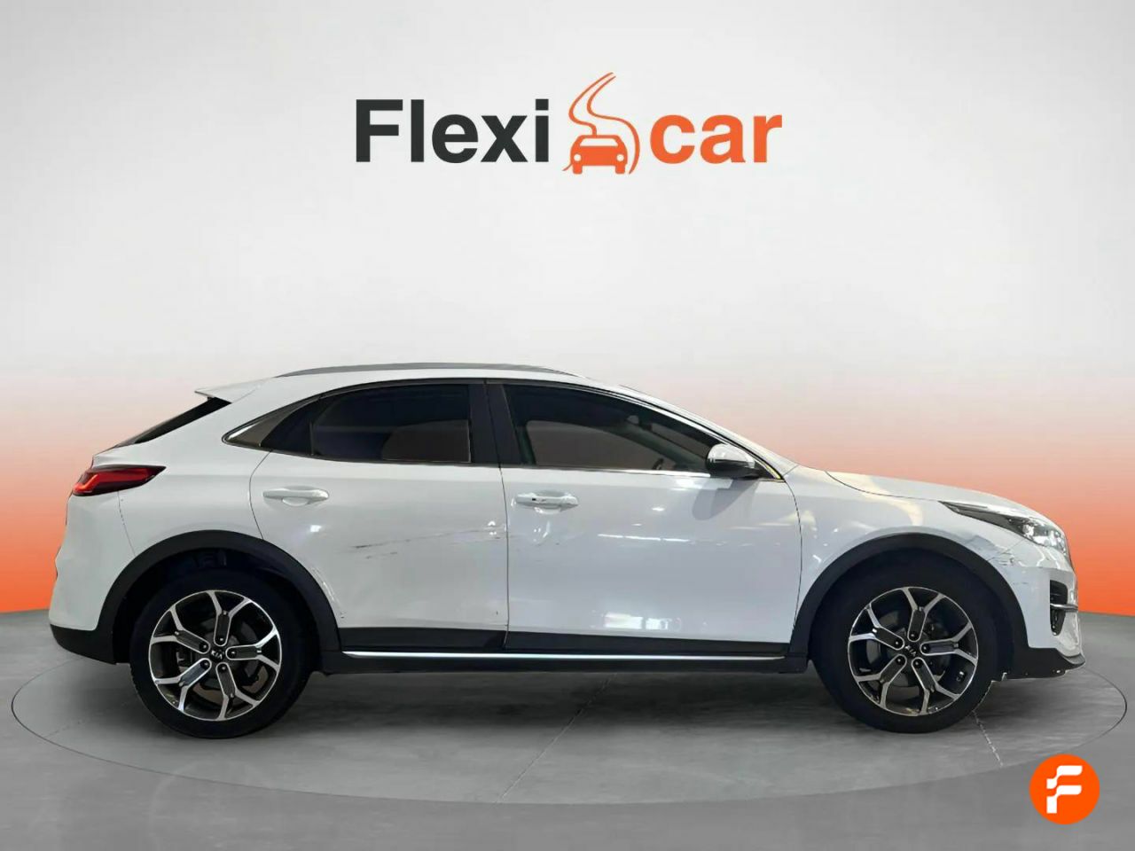 Foto Kia XCeed 8