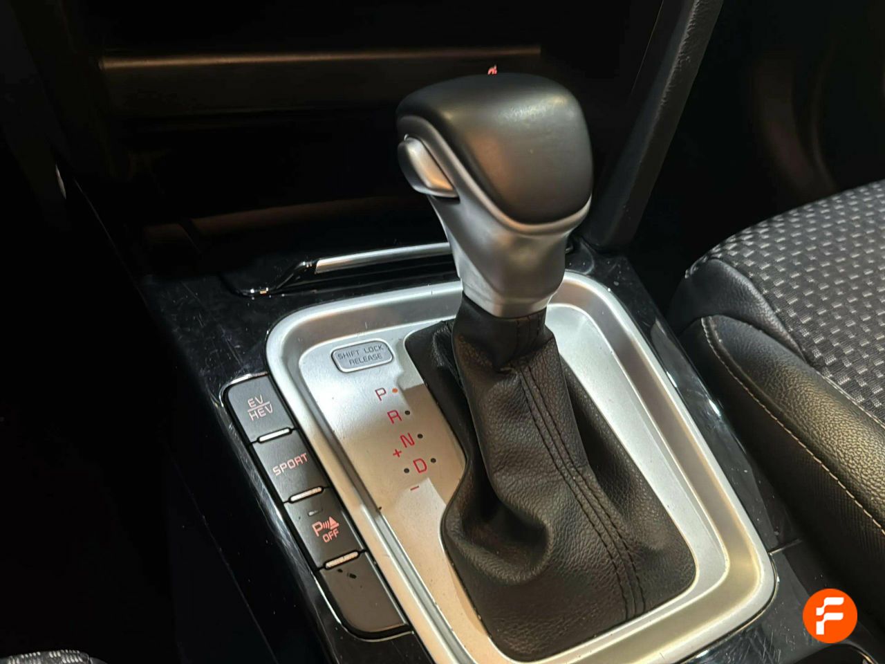 Foto Kia XCeed 21