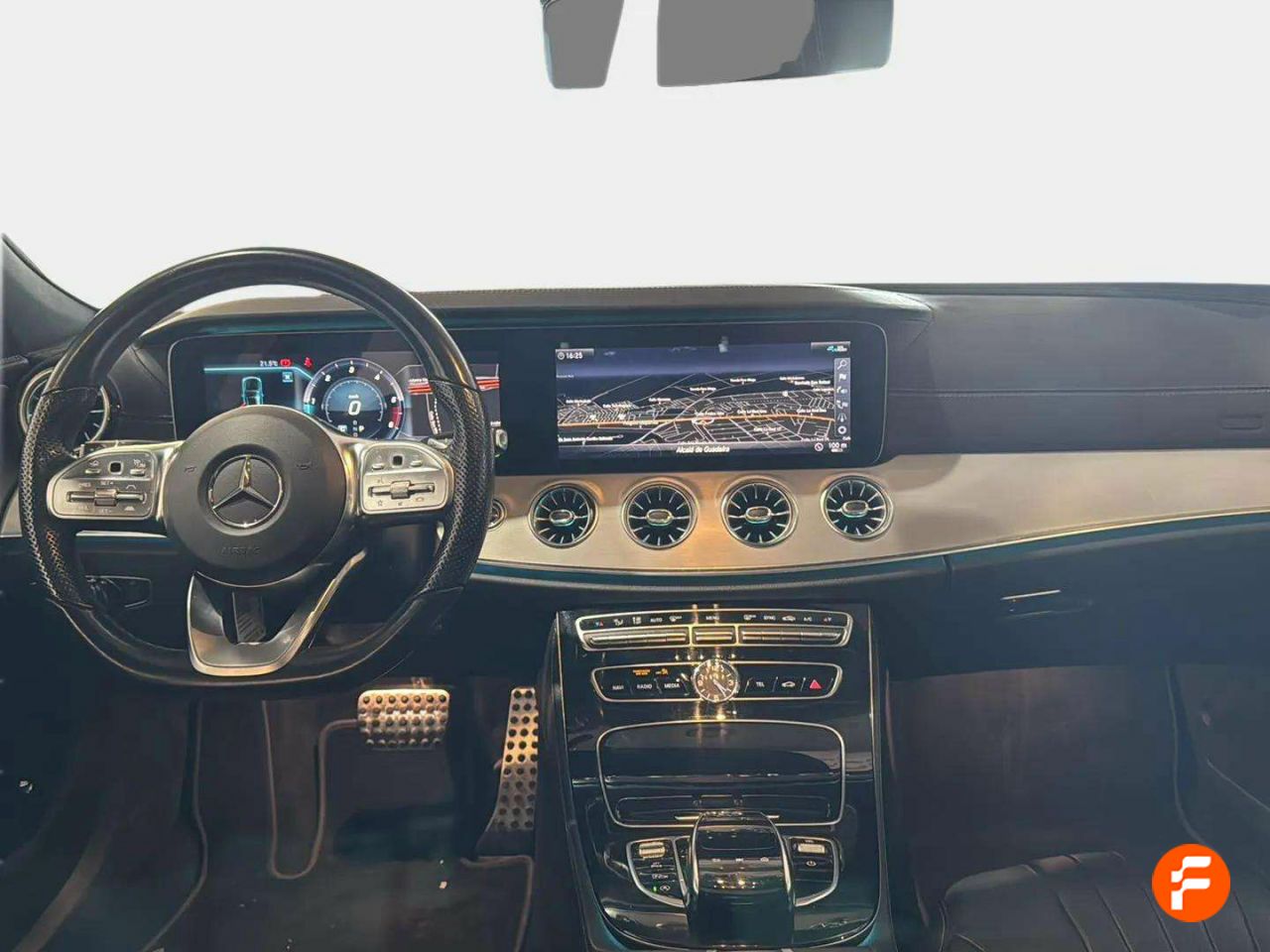 Foto Mercedes-Benz Clase CLS 11
