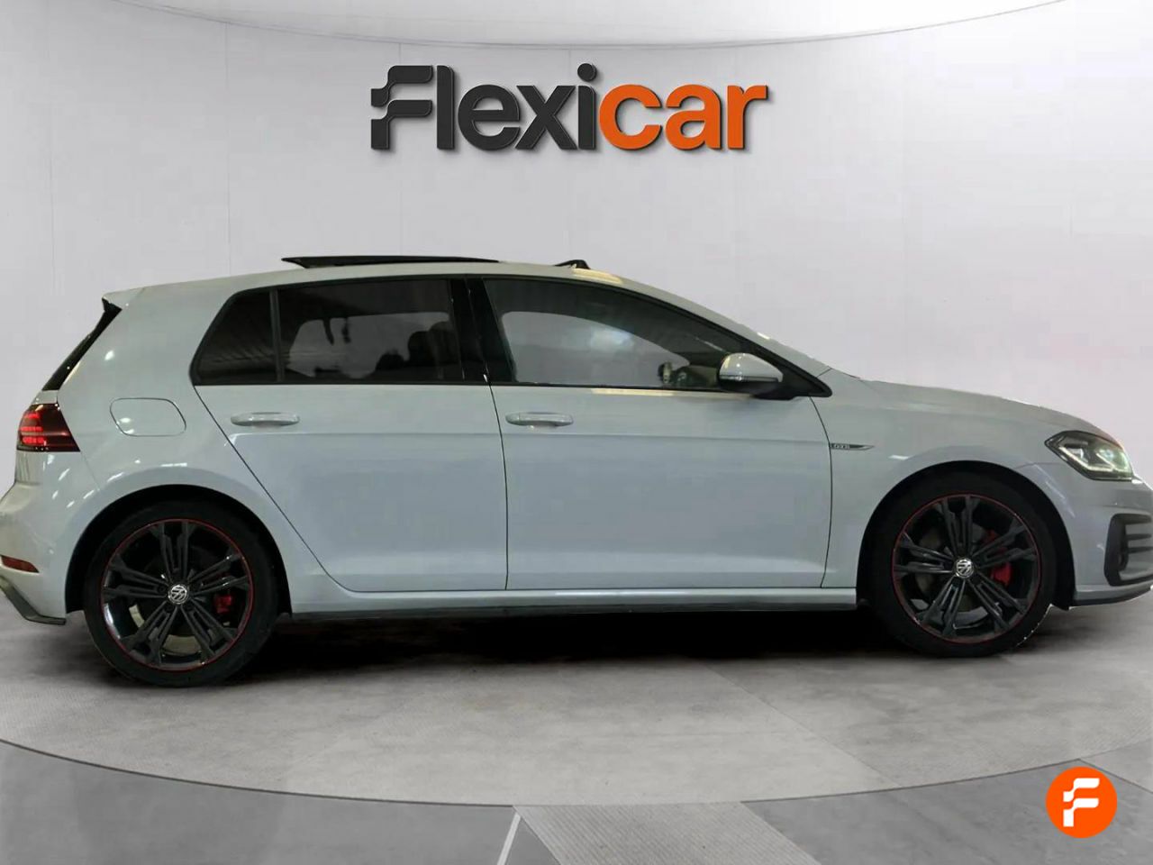 Foto Volkswagen Golf 8