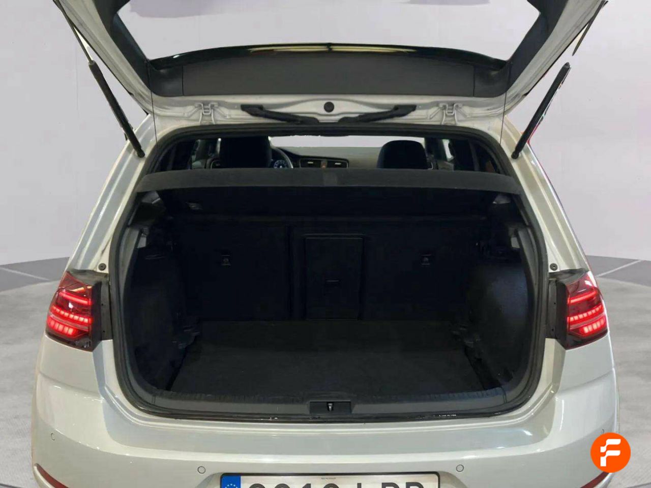 Foto Volkswagen Golf 10