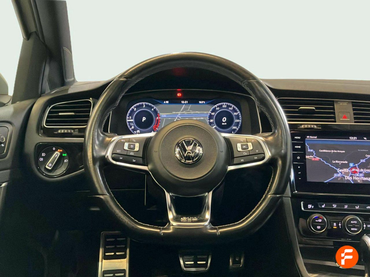 Foto Volkswagen Golf 13