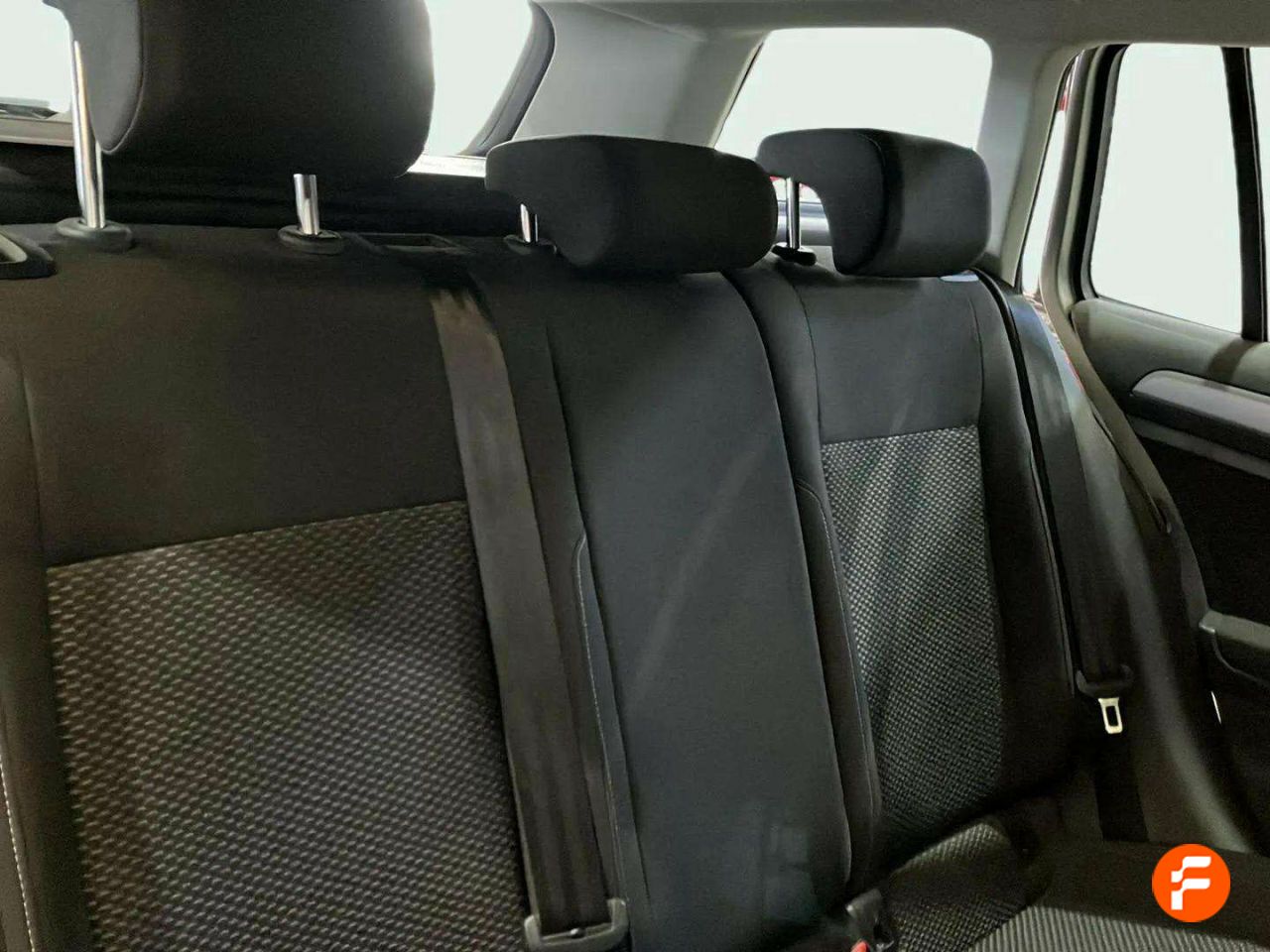 Foto Volkswagen Golf 21