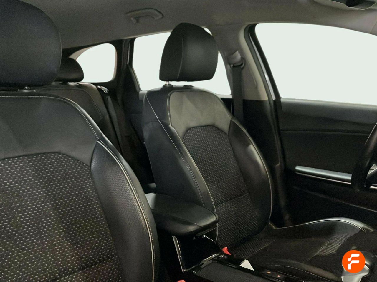 Foto Kia Ceed 26