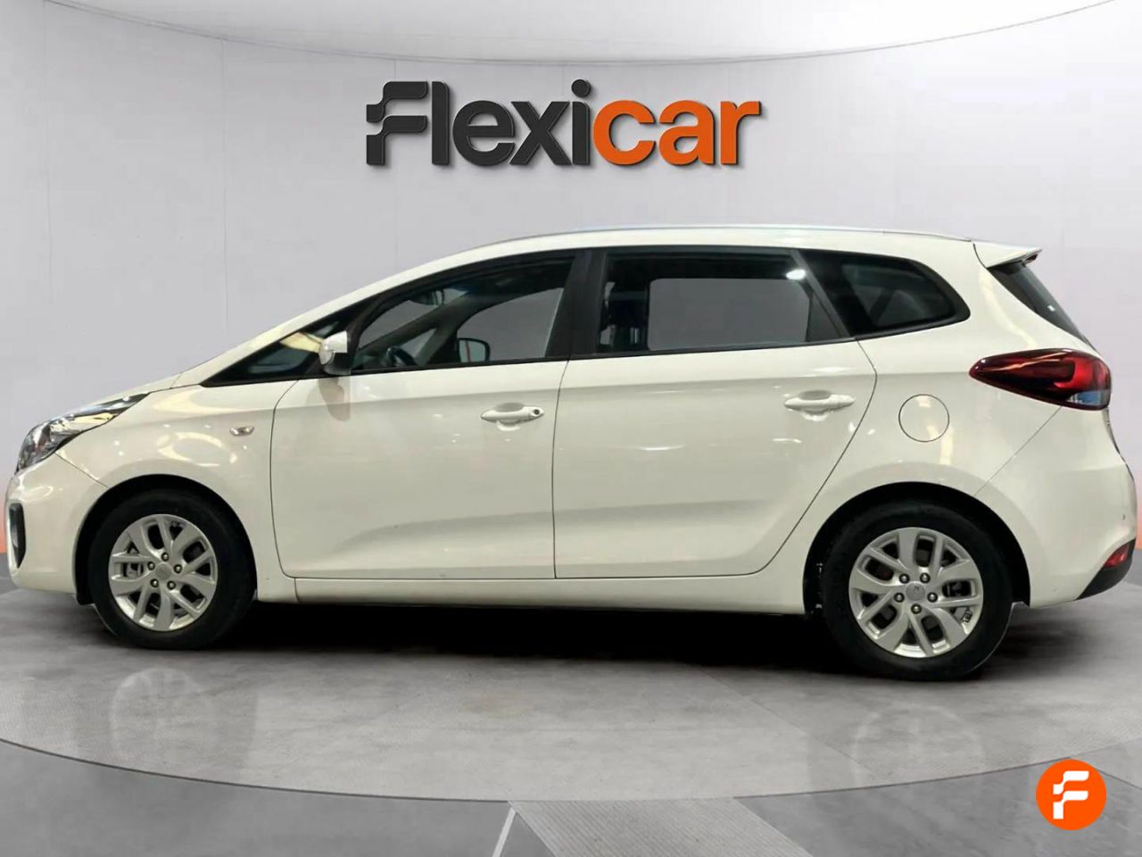 Foto Kia Carens 4