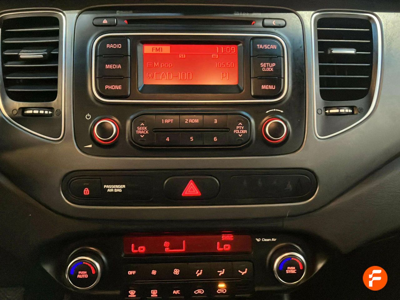 Foto Kia Carens 18