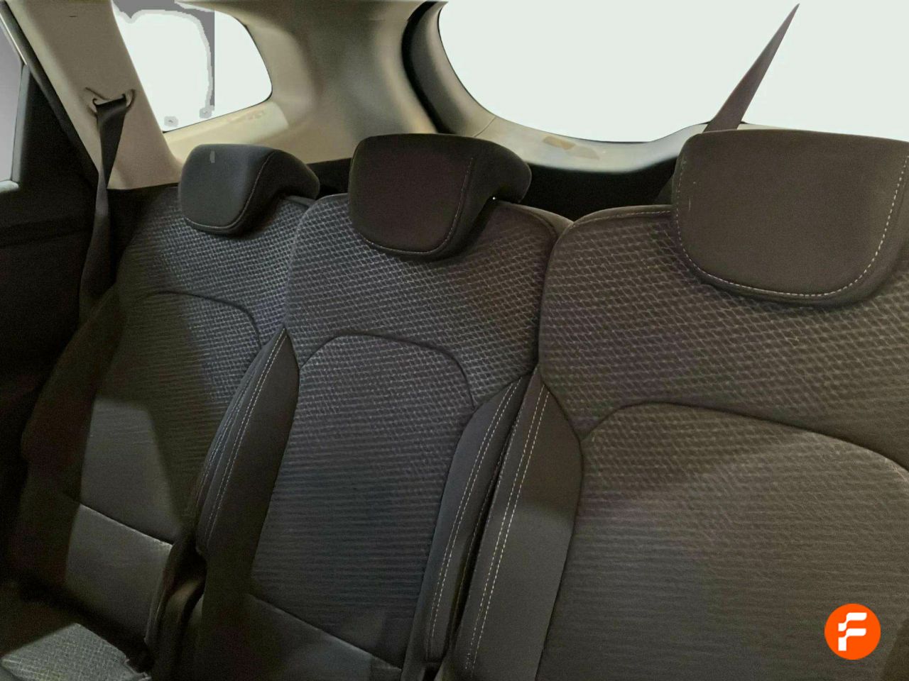 Foto Kia Carens 19