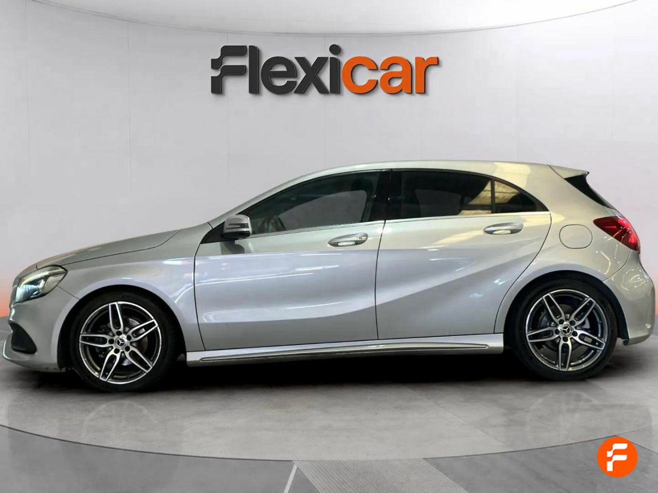 Foto Mercedes-Benz Clase A 4