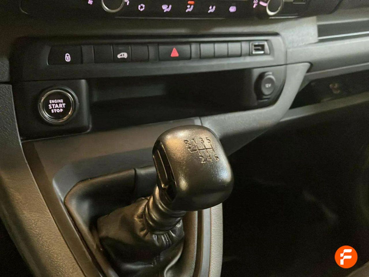 Foto Opel Vivaro 20