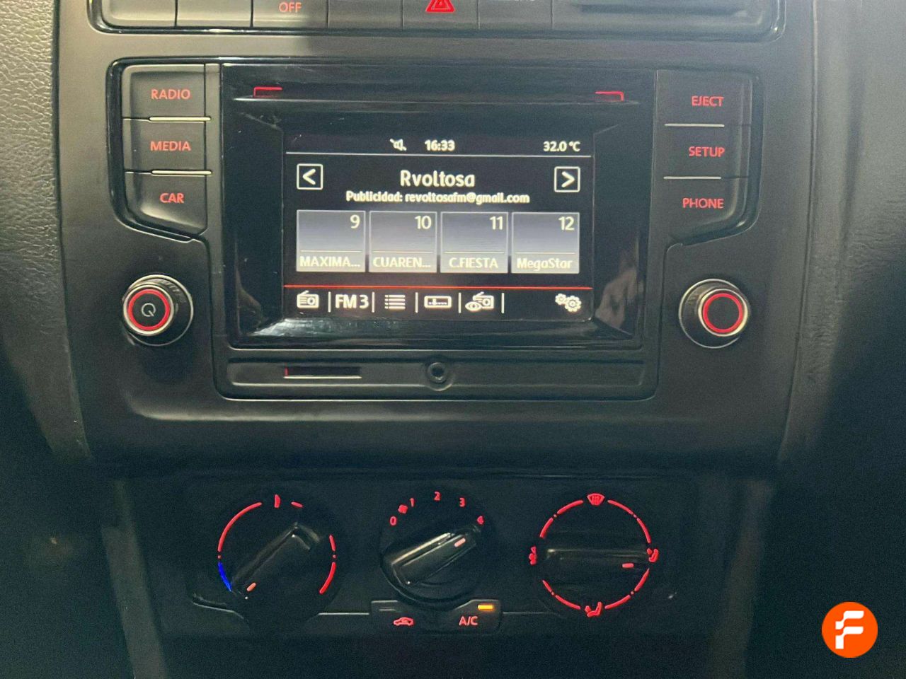 Foto Volkswagen Polo 16