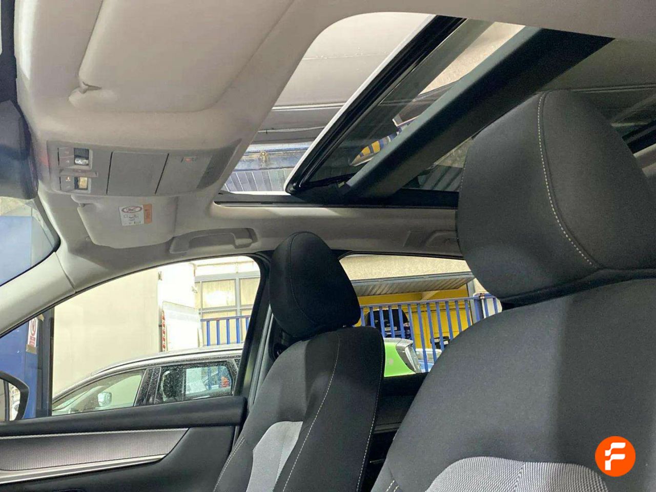 Foto Mazda CX-60 15