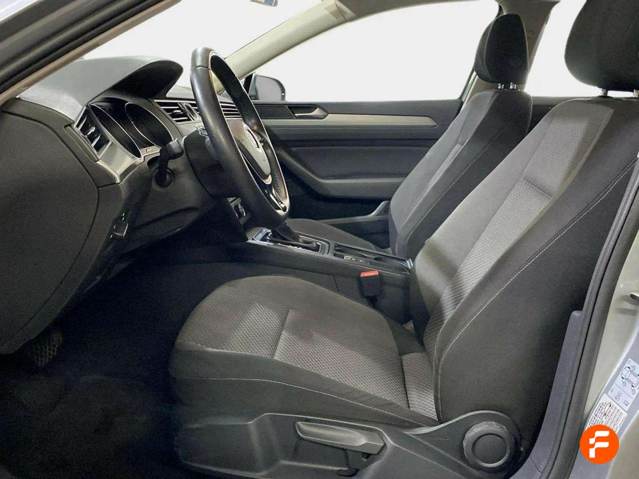 Foto Volkswagen Passat 11