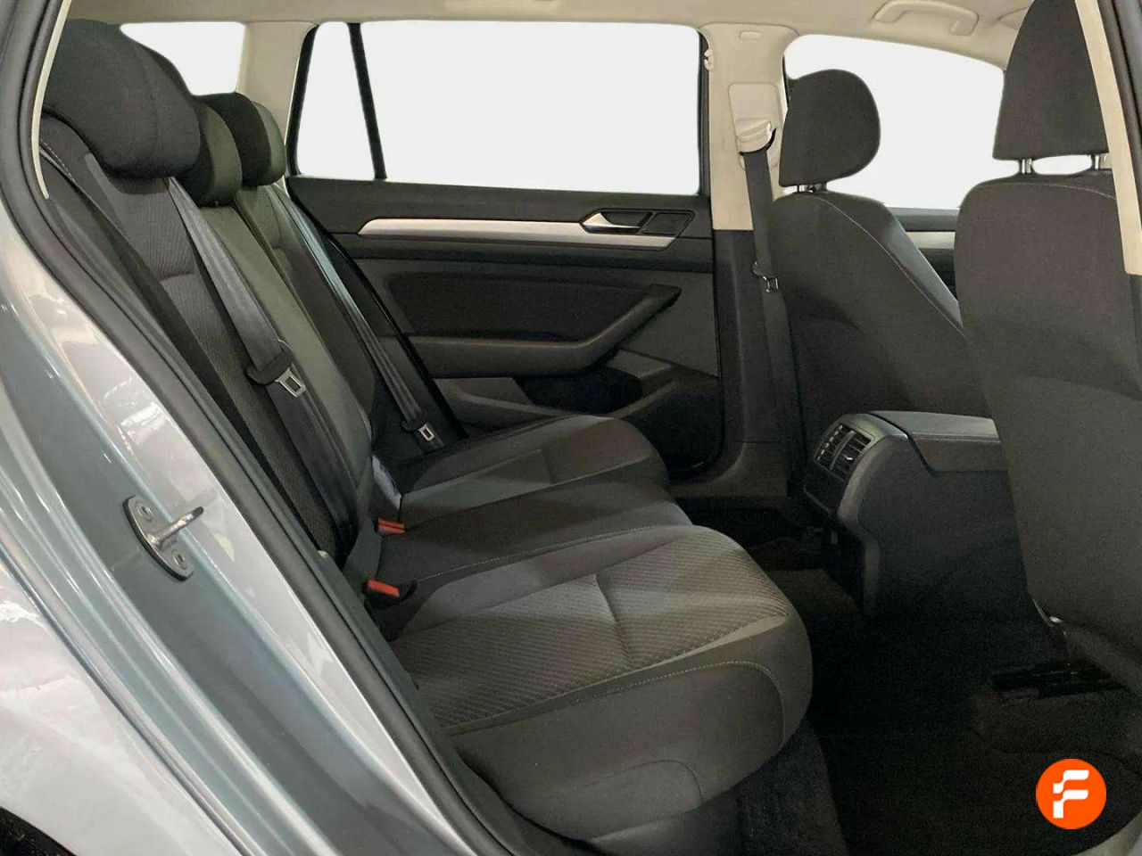 Foto Volkswagen Passat 14