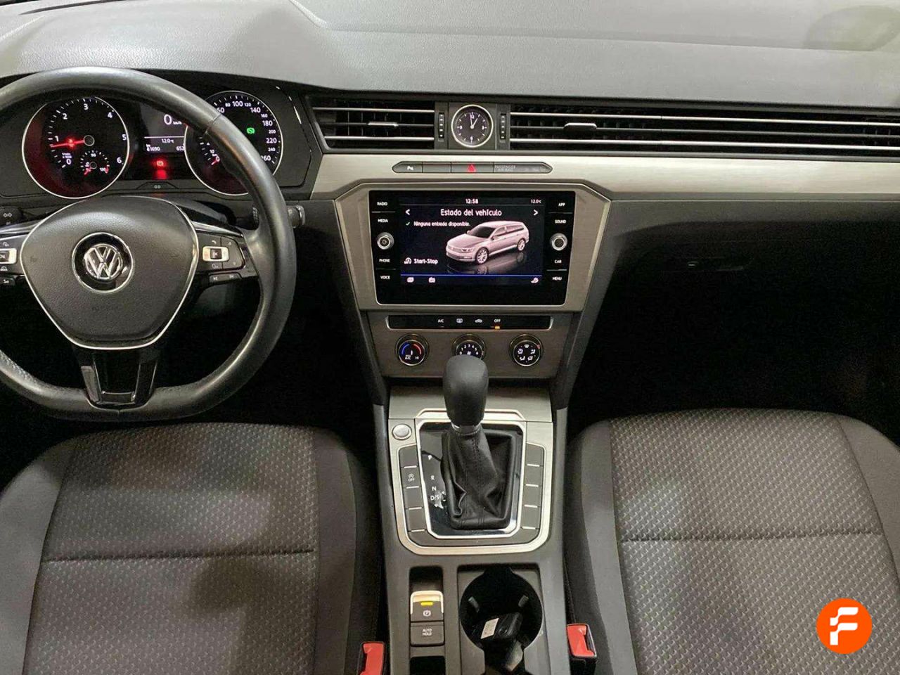Foto Volkswagen Passat 15