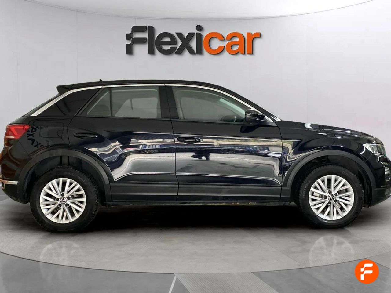 Foto Volkswagen T-Roc 9