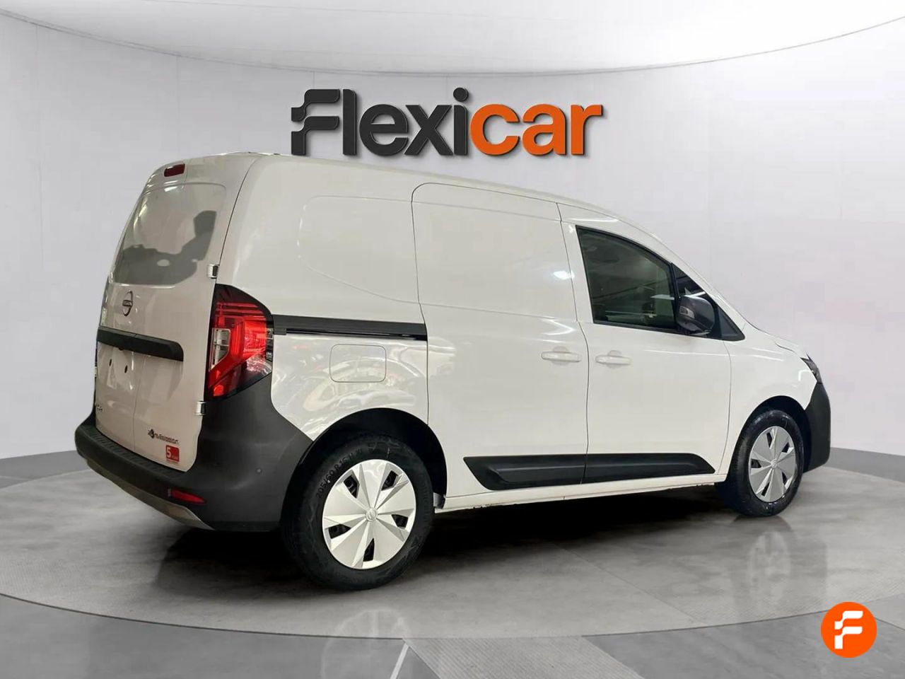 Foto Nissan Townstar 8