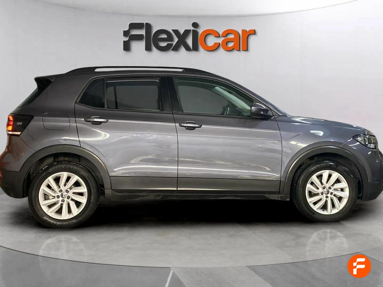 Foto Volkswagen T-Cross 9