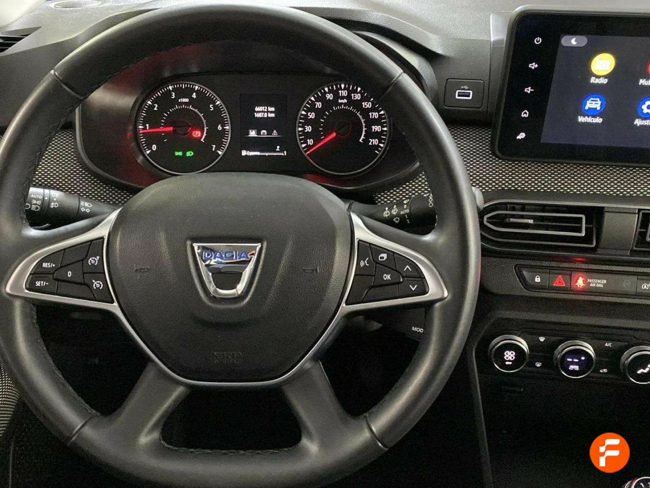 Foto Dacia Sandero 18