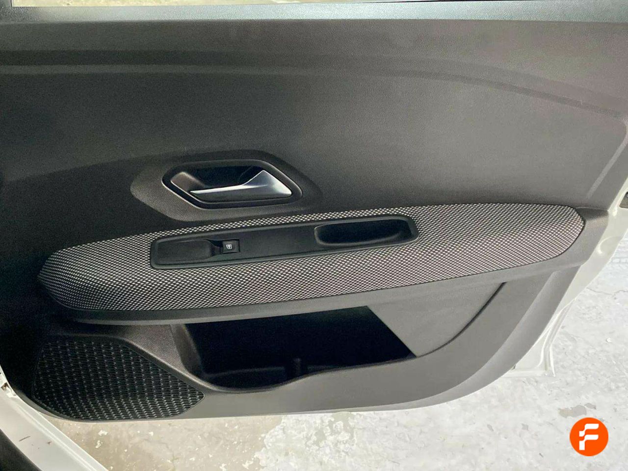 Foto Dacia Sandero 22
