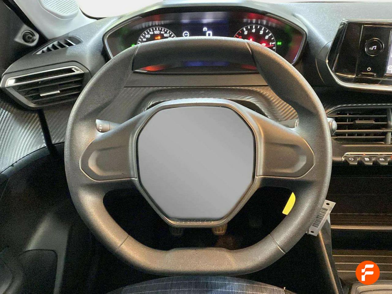 Foto Peugeot 208 18