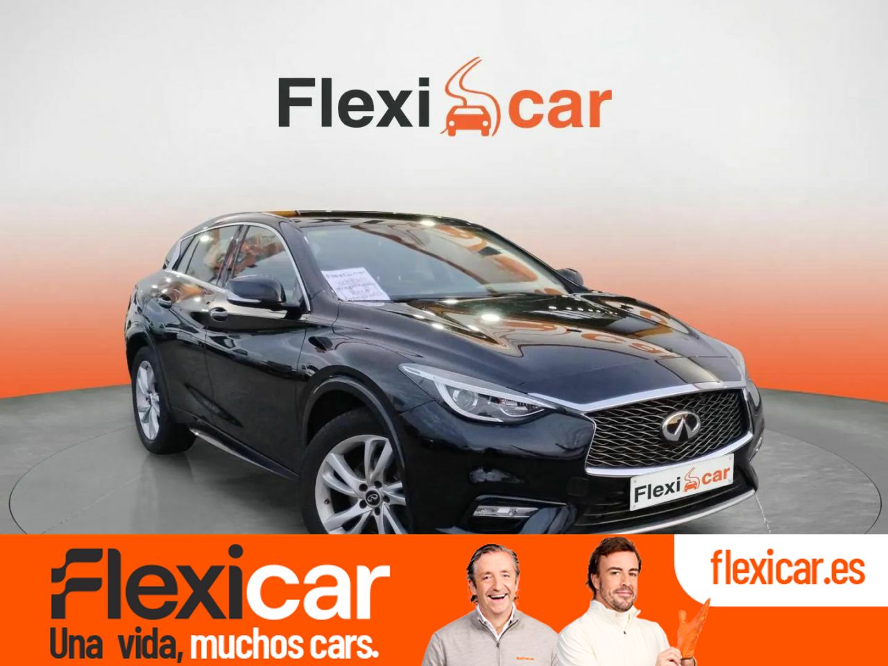 Foto Infiniti Q30 1