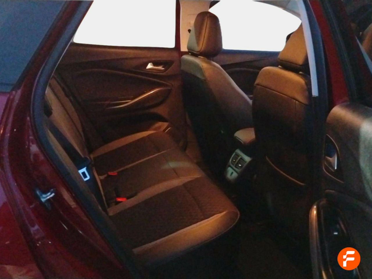 Foto Opel Grandland X 9
