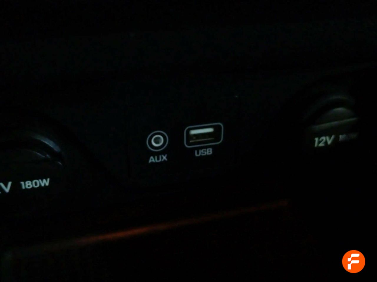 Foto Hyundai Tucson 24
