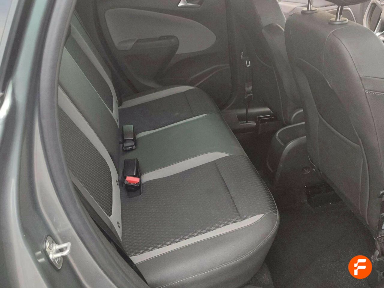 Foto Opel Crossland X 16