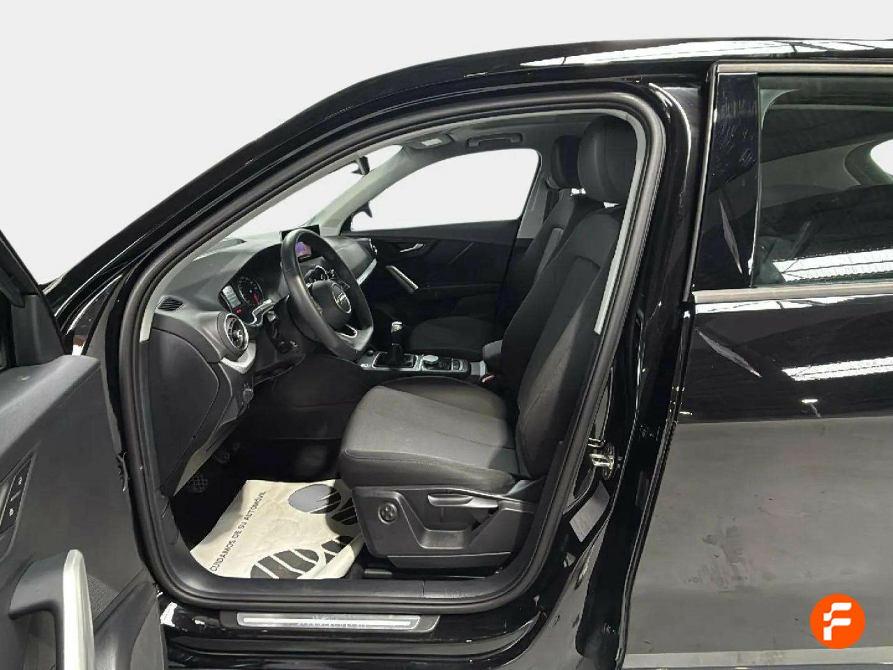 Foto Audi Q2 15