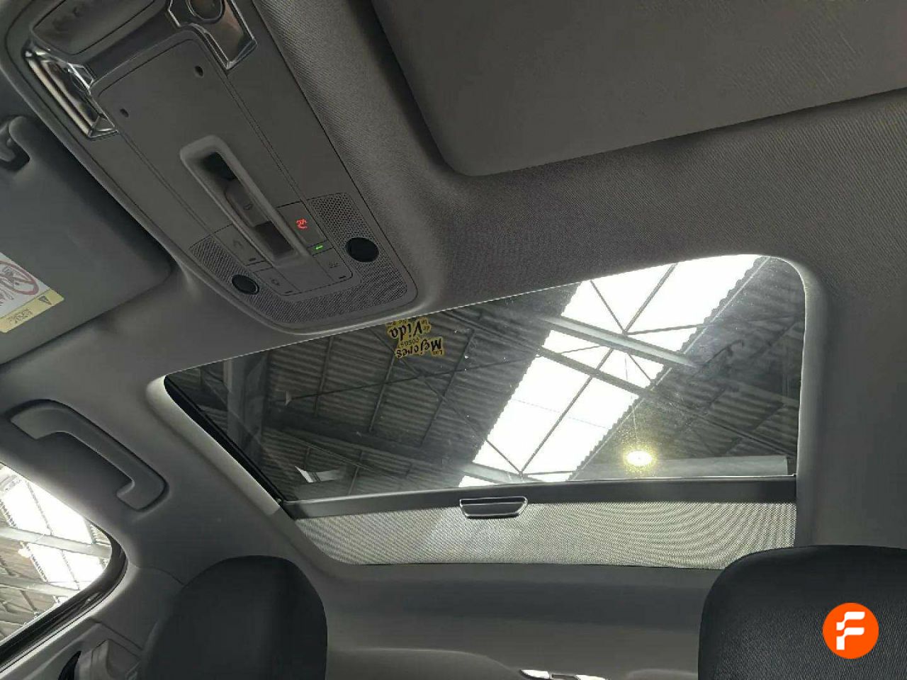 Foto Audi Q2 25