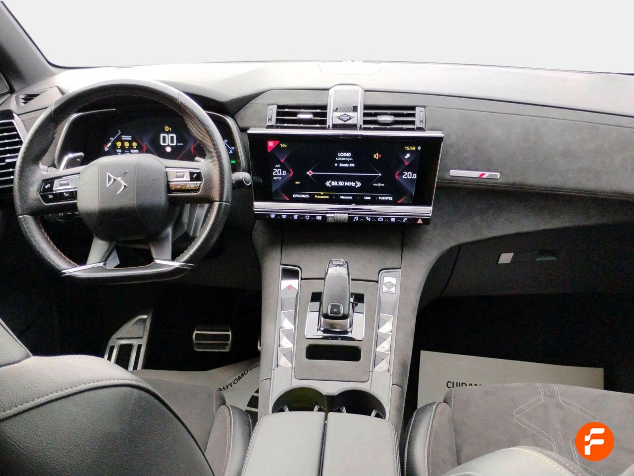 Foto DS Automobiles DS 7 12